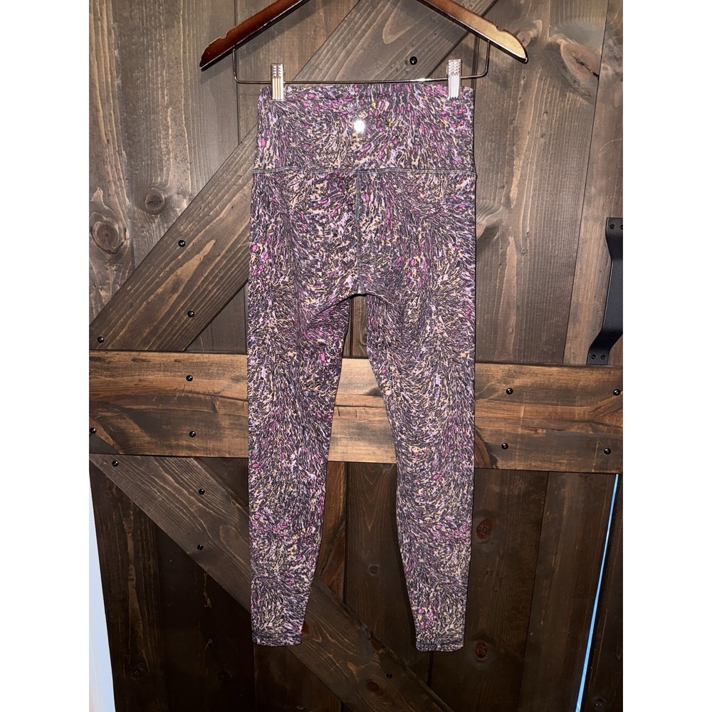 Lululemon Leggings Wunder Train HR Tight Everlux Size 6 Topography Multi